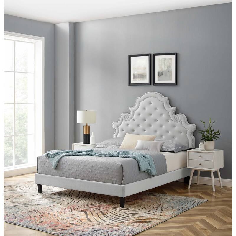 Gwyneth Tufted Performance Velvet Queen Platform Bed
