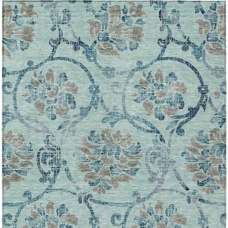 HomeRoots Floral Traditional Rectangle Outdoor Rug
