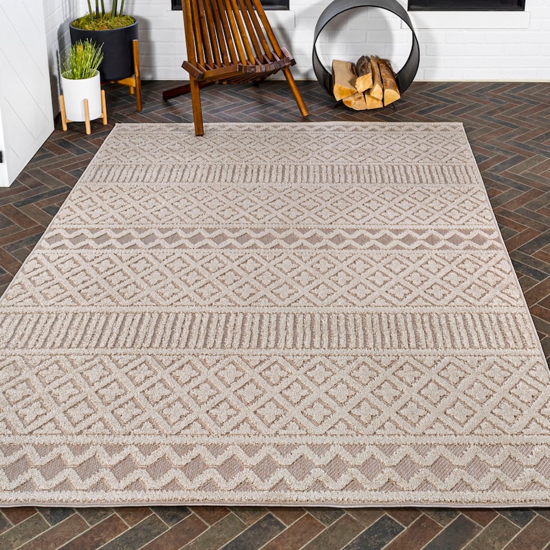 JONATHAN Y Duenas High-Low Two-Tone Monstera Leaf Area Rug