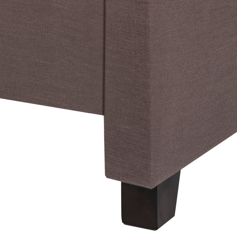 SAFAVIEH Dotty Upholstered Bed