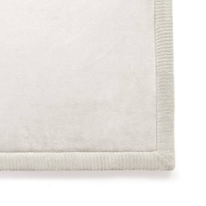 Stephan Roberts Luxury Spa Mat Bath Rug with Water Shield Technology, 21"x34"