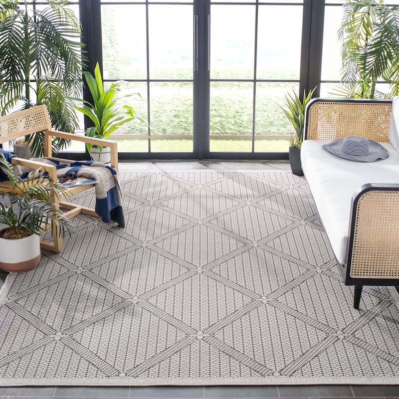 SAFAVIEH Bermuda Washable Rosenda Indoor/ Outdoor Waterproof Rug - 8' x 10' - Cream/Grey