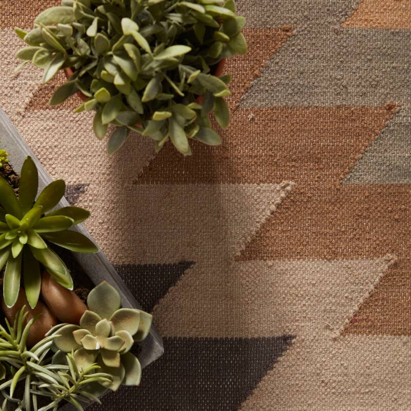 Sahara Indoor/ Outdoor Geometric Area Rug