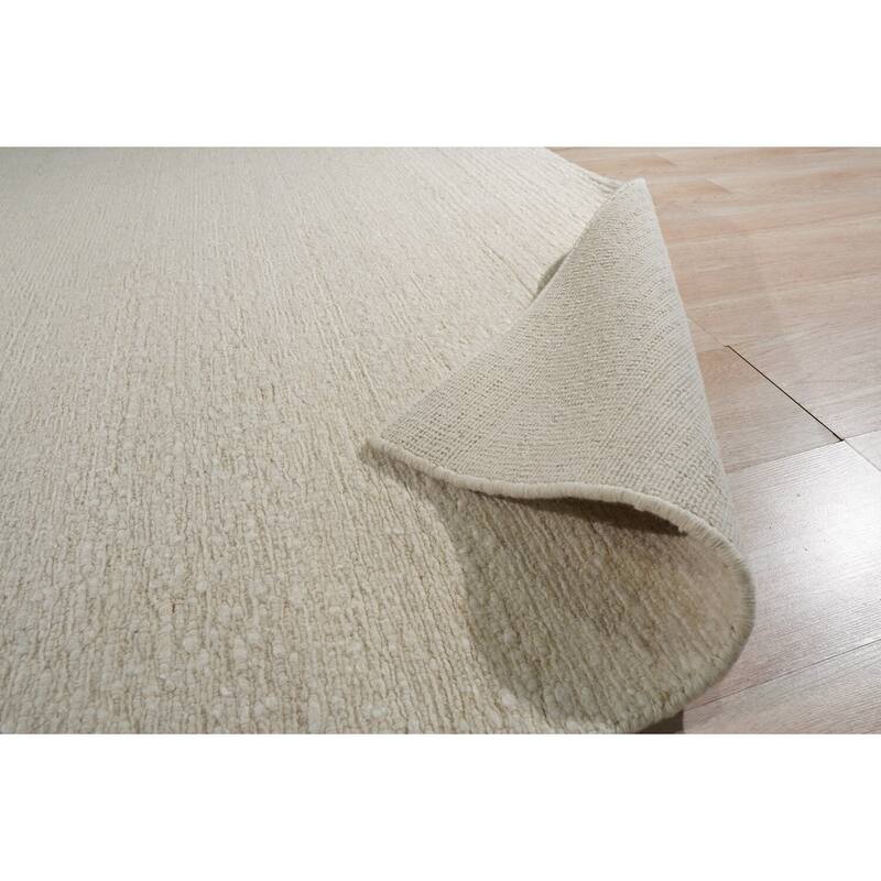 Hand-Knotted Wool Plush Flatweave Loom Rug, 6' x 9', Ivory Area Rug, Luxurious Handcrafted Style for Bedrooms - L