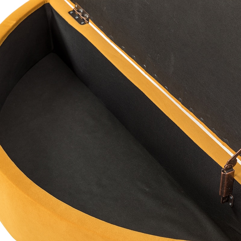 Iiuvai 43.3" Wide Bedroom Bench with Storage