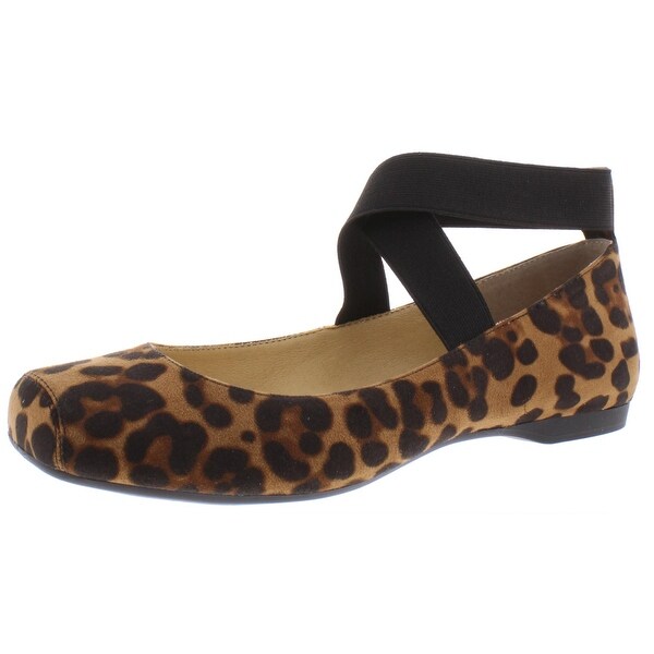 flats with ankle wrap
