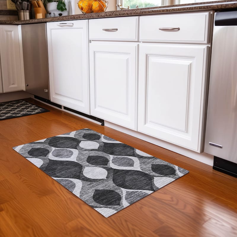 Machine Washable Indoor/ Outdoor Chantille Contemporary Geo Rug