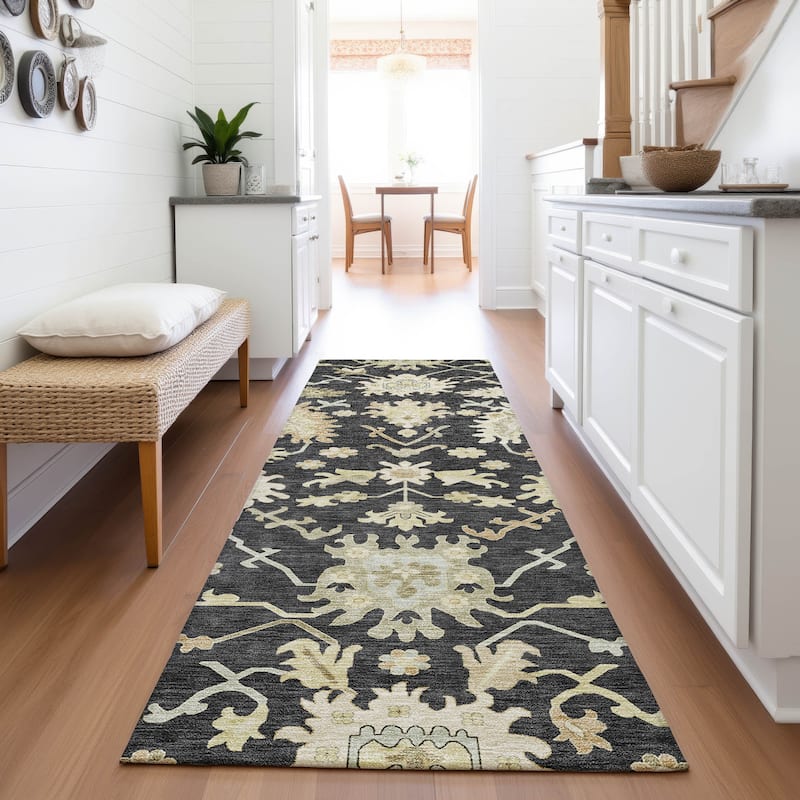 Premium Washable Super Soft Traditional Persian Mayfield Rug - Black - 2'3" x 7'6"