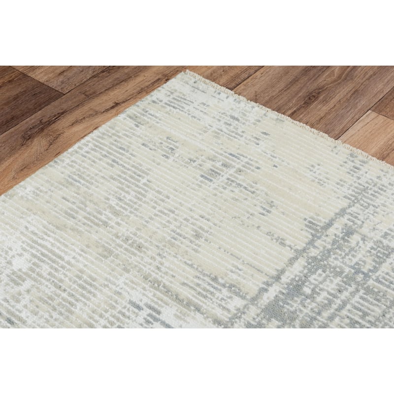 Alora Decor Aurora Beige, Grey, and Cream Cross Wool Blend Rug