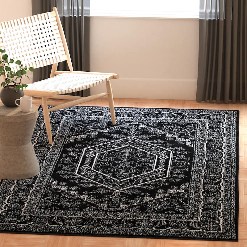 SAFAVIEH Adirondack Sian Rustic Oriental Medallion Rug