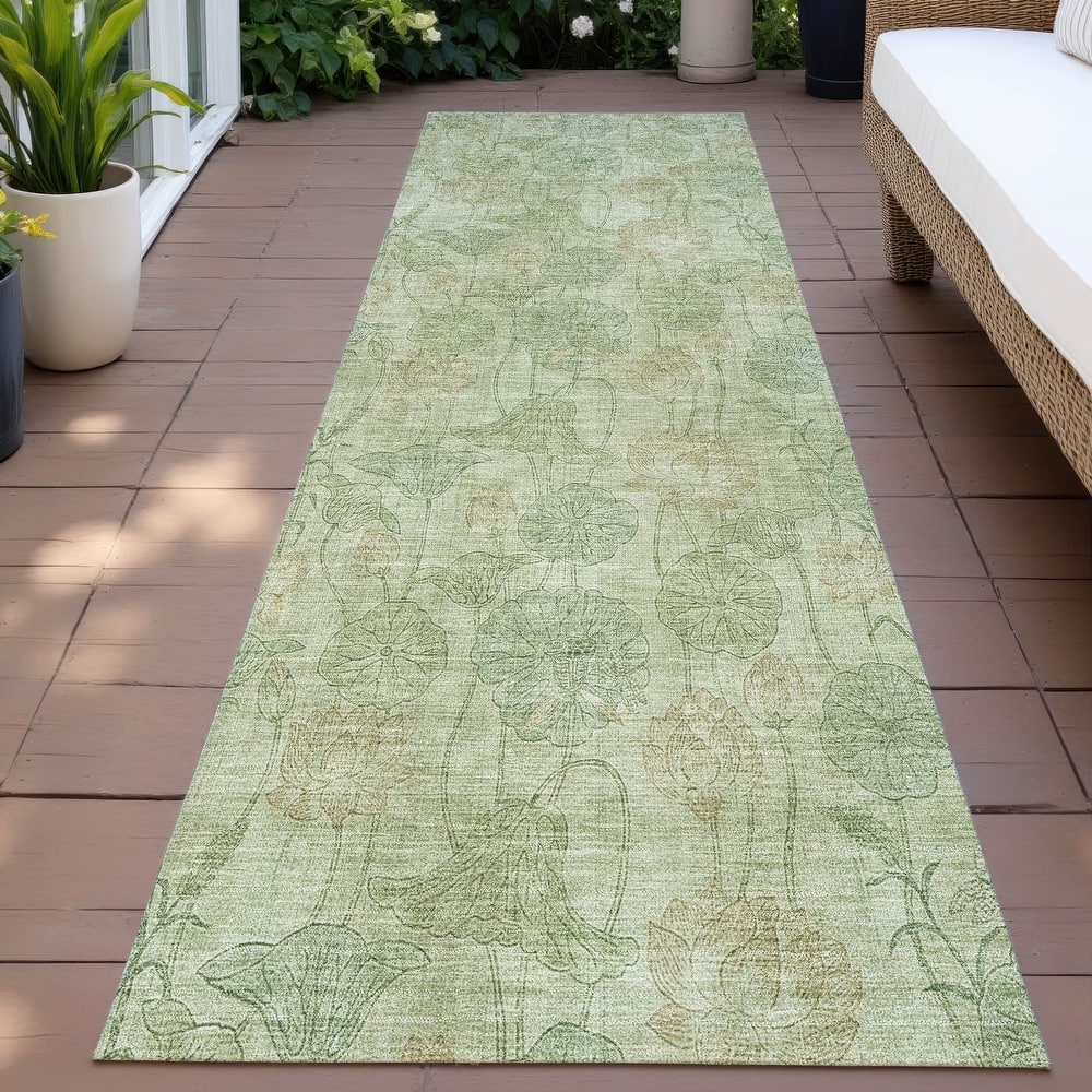 Machine Washable Indoor/Outdoor Modern Floral Chantille Rug