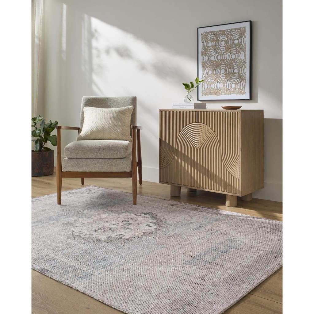Livabliss Luton Traditional Area Rug