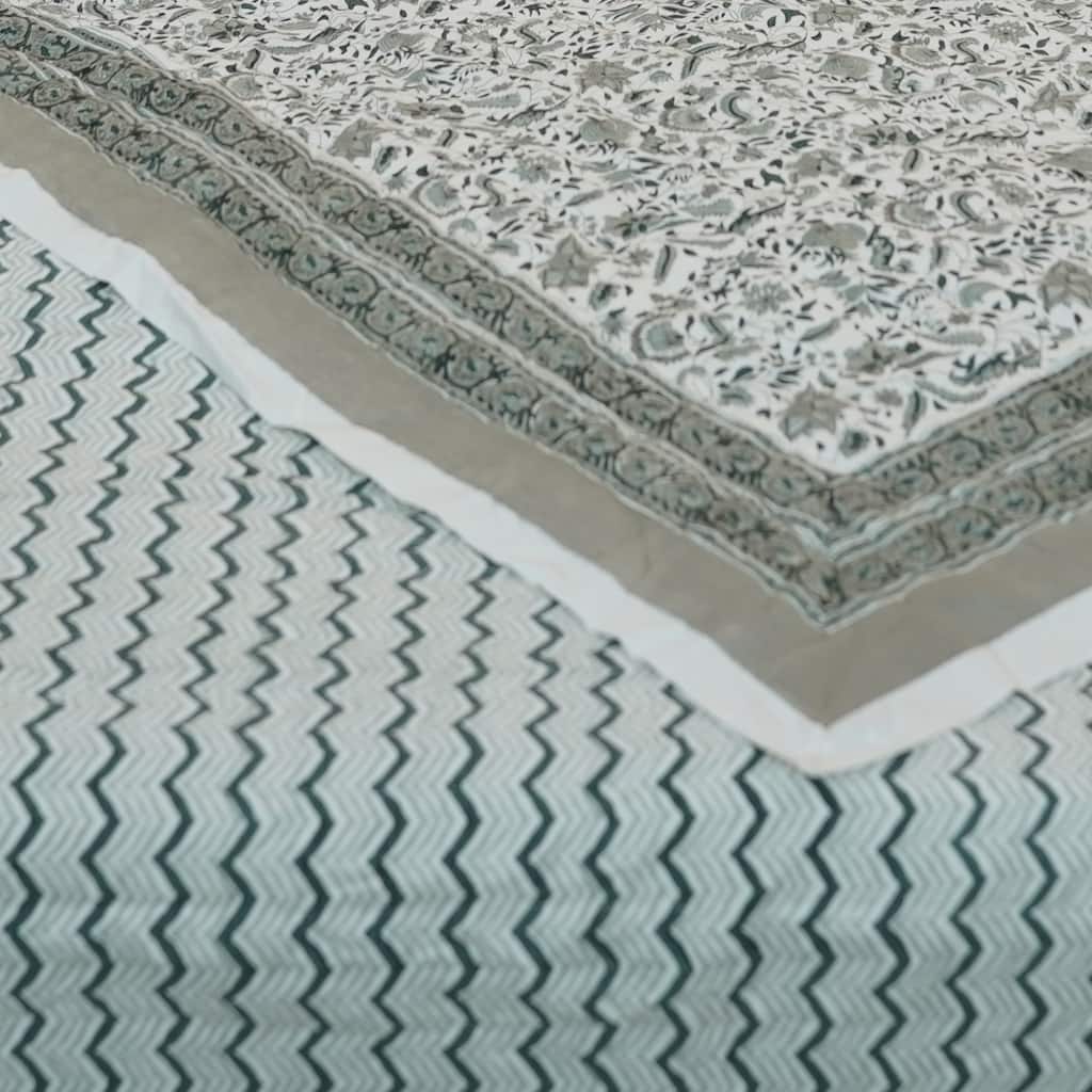 Fabdivine Handcrafted Cotton Quilt - Blue Gray Floral Traditional Block Print, Reversible Premium Bedspread for Bedroom Décor