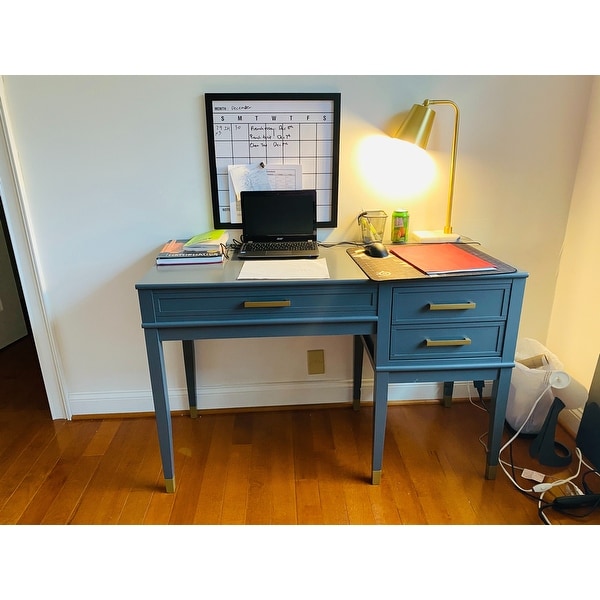 cosmoliving by cosmopolitan westerleigh lift desk