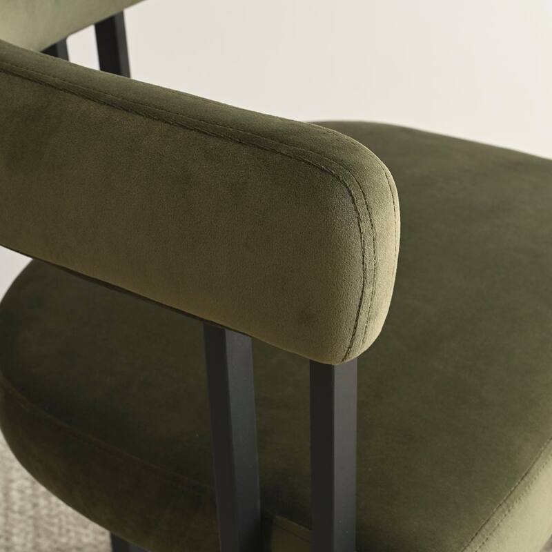 46" Black Round Dining Table Set with 4 Curved Back Arm Chairs