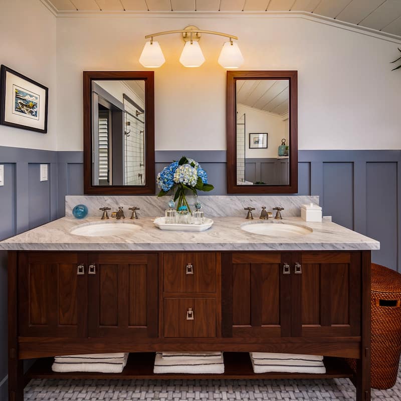 Modern industrial 3-Light Brass Bathroom Vanity Light with Opal Glass