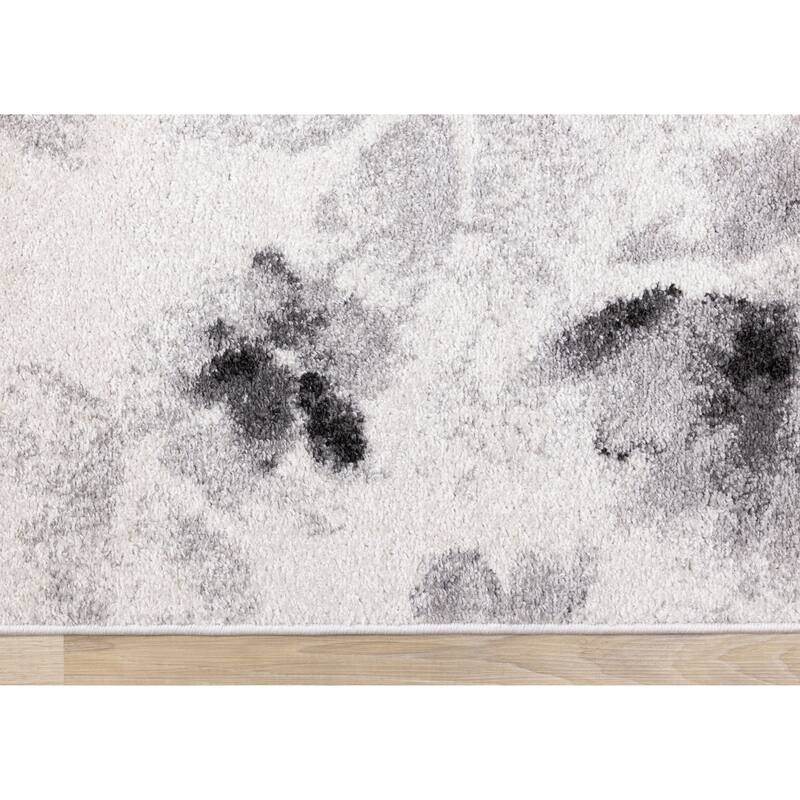 White Grey Neutral Flowers Frieze Area Rug