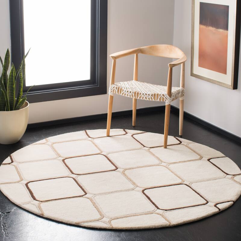 SAFAVIEH Handmade Soho Cierra N.Z. Wool Rug - 6' Round - Ivory/Multi