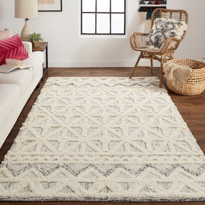 Grand Bazaar Elika Hand Tufted Geometric Transitional Area Rug