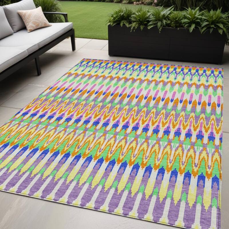 HomeRoots Southwestern Transitional Rectangle Outdoor Rug - 5' X 8'