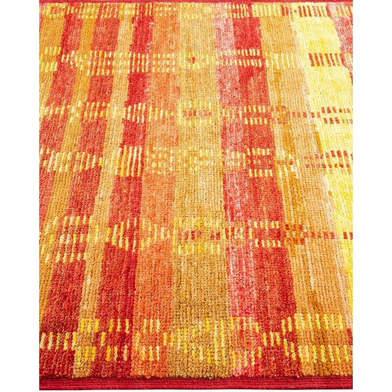 Overton Hand Knotted Wool Vintage Inspired Modern Contemporary Modern Red Area Rug - 4' 3" x 6' 0"