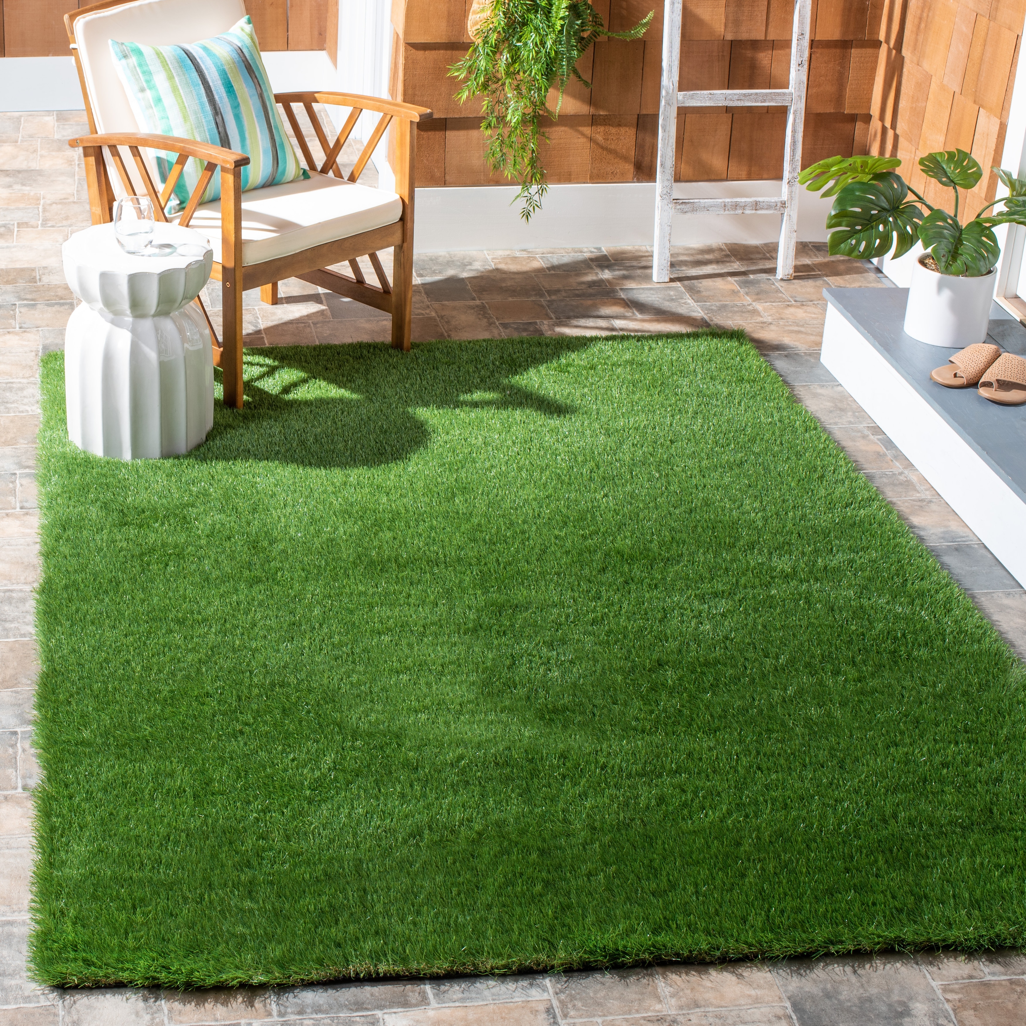SAFAVIEH Vista Lendita Turf Landscape Indoor/ Outdoor Waterproof