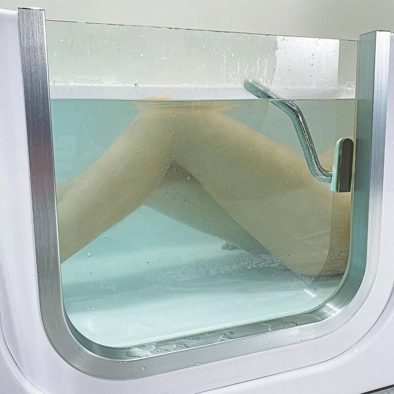 Ella Laydown 32x72 Soaking Walk in Bathtub