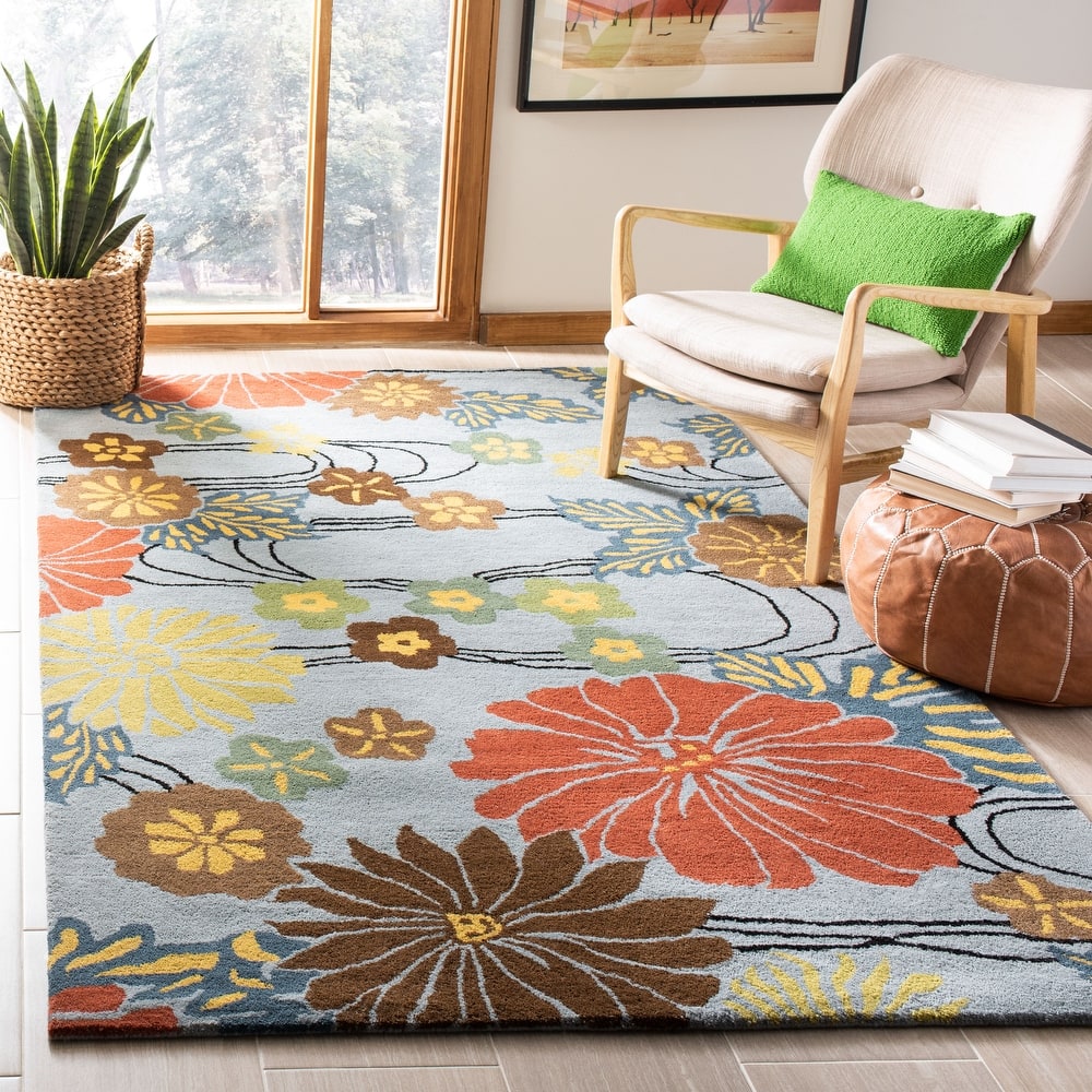 SAFAVIEH Handmade Soho Tess Floral N.Z. Wool Rug