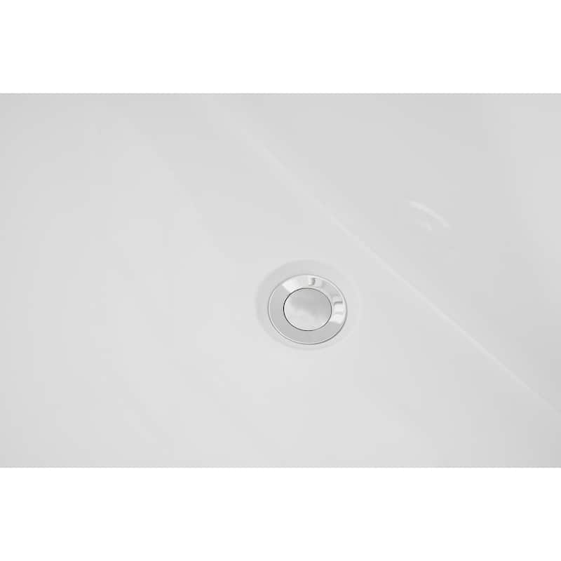 Odell Soaking Bathtub in Glossy White
