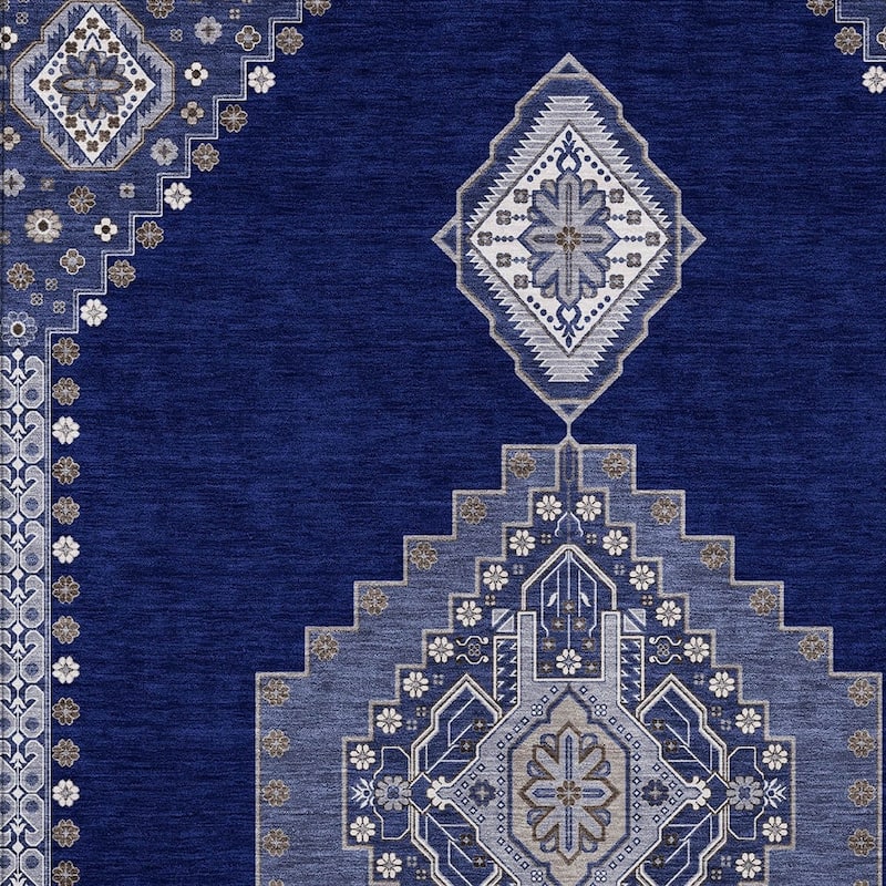 HomeRoots Oriental Traditional Rectangle Outdoor Rug