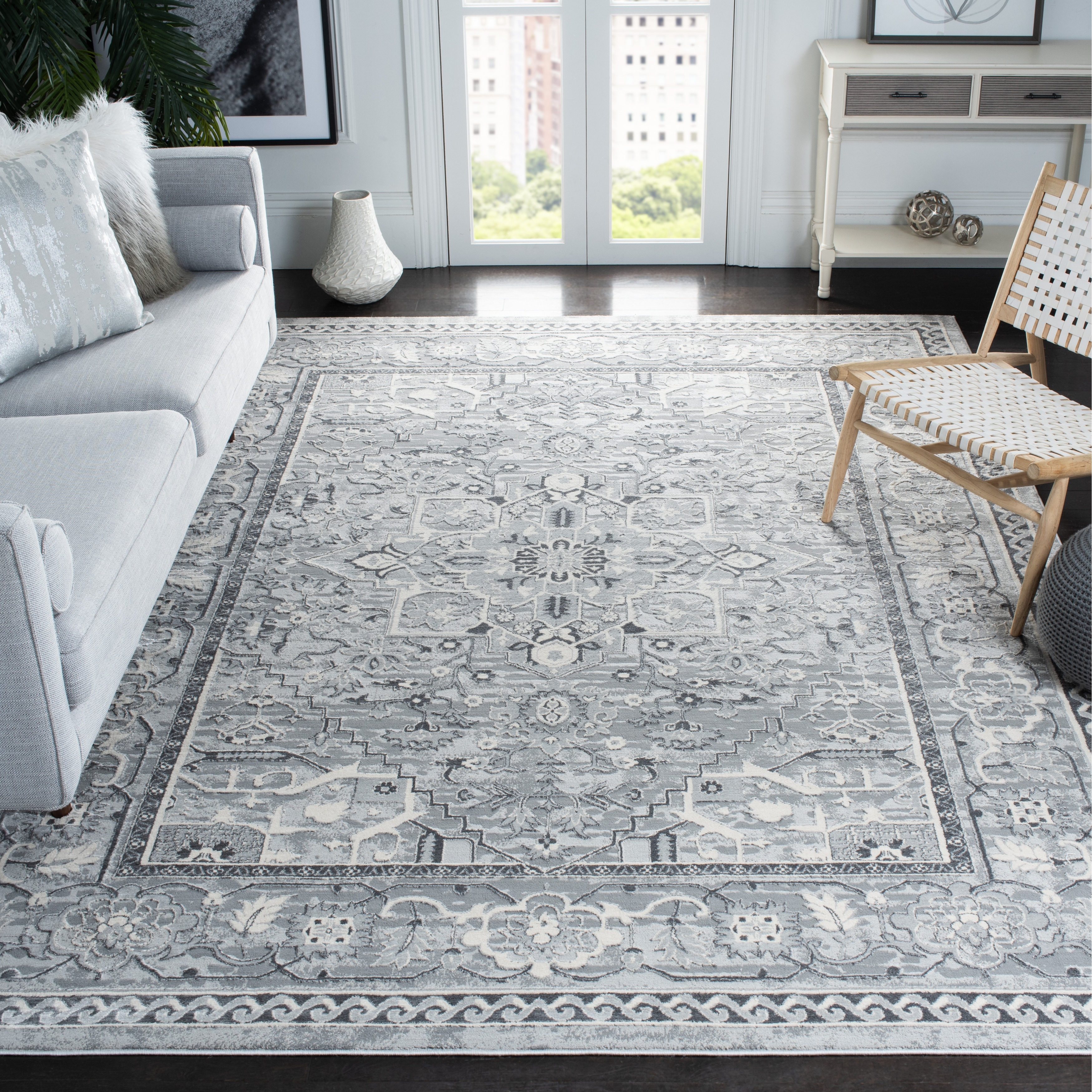 SAFAVIEH Alhambra Marigona Vintage Oriental Rug