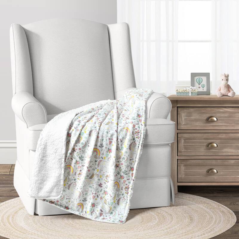 Lush Decor Baby Unicorn Heart Rainbow Sherpa Blanket - 40"x30"