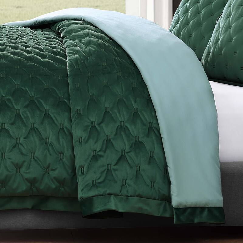 Bebejan 3 Piece Velvet Comforter Set