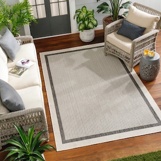 Livabliss Ravello Classic Stripe Indoor/ Outdoor Area Rug