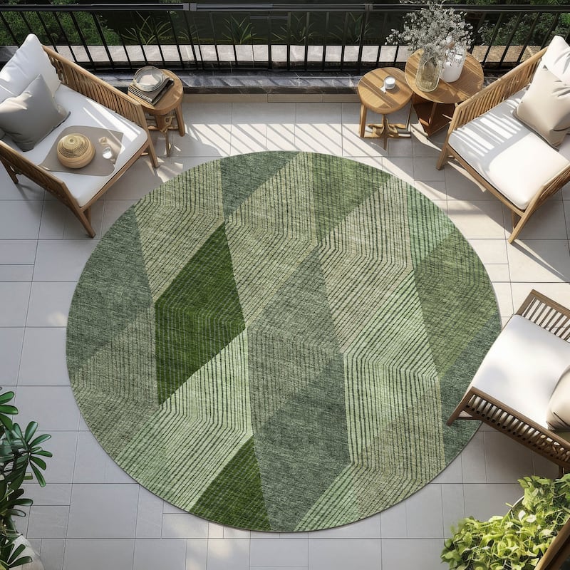 Machine Washable Indoor/ Outdoor Diamond Stripes Chantille Rug - Green - 8' x 8'