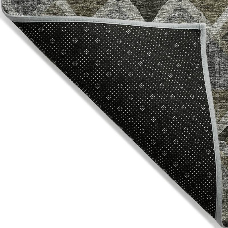 HomeRoots Geometric Transitional Rectangle Outdoor Rug