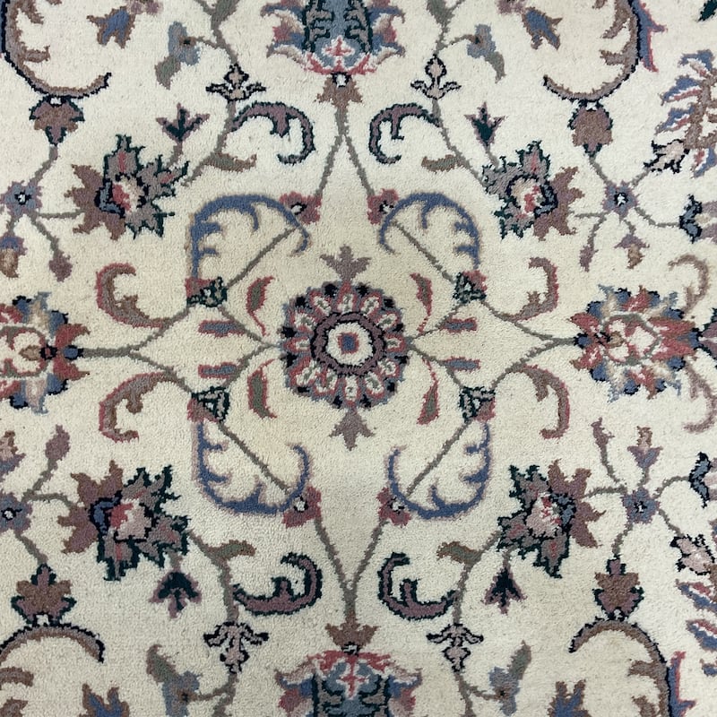 HERAT ORIENTAL Handmade Kashan Wool Rug - 4'2" x 6'1"