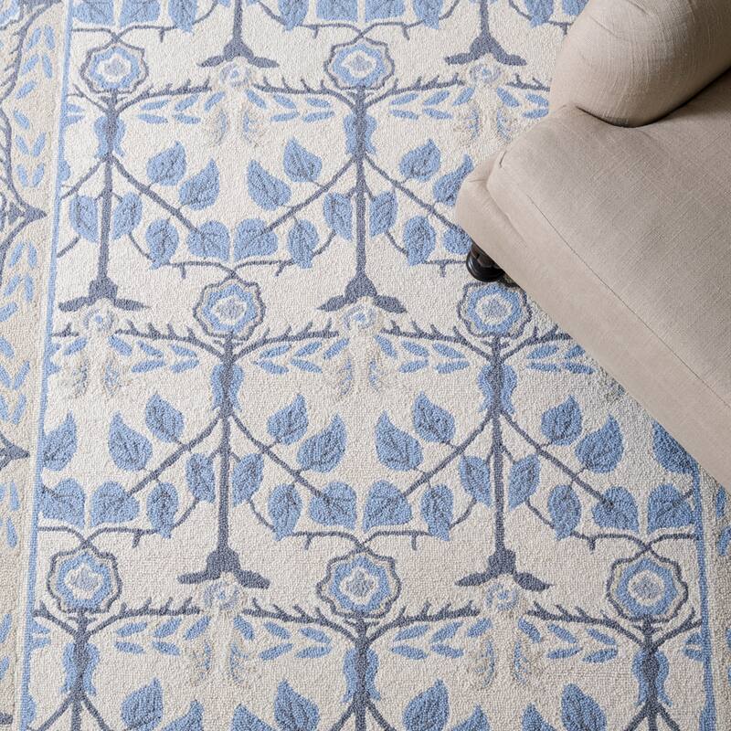 Martha Stewart by SAFAVIEH Handmade Jobka Wool Rug