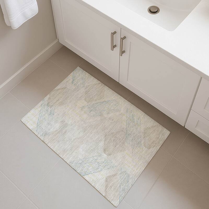 Machine Washable Indoor/ Outdoor Modern Hotchkiss Chantille Rug