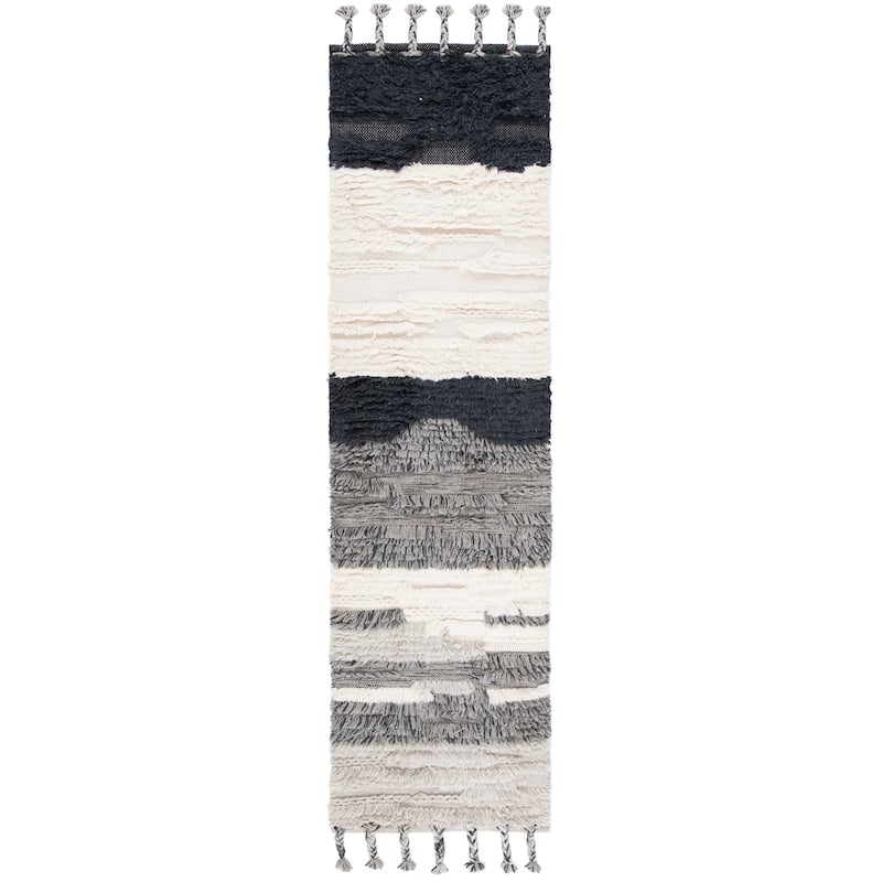 SAFAVIEH Handmade Kenya Eefje Wool Tassel Rug