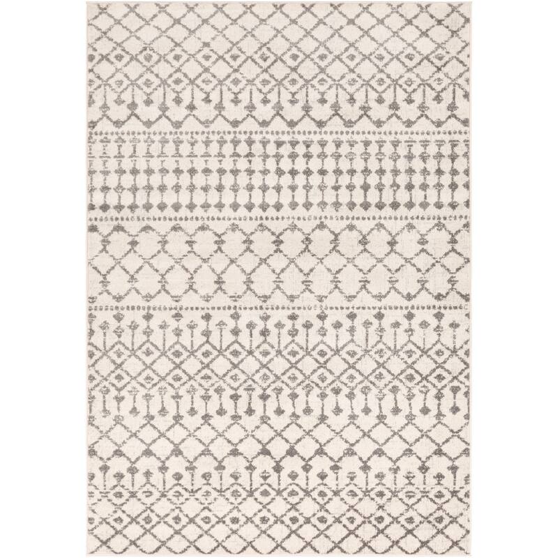 Livabliss Bohemian & Eclectic Chester Diamond Area Rug