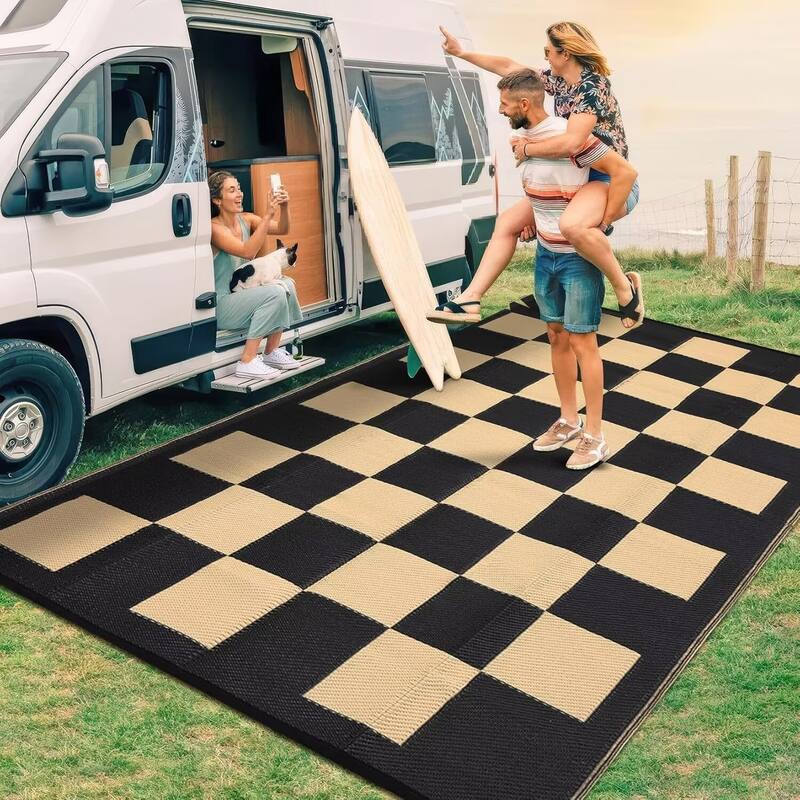 Outdoor Rug Checkerboard Geometric Plaid Pattern, Waterproof Plastic Straw Rug, UV Resistant Foldable Outdoor Rug