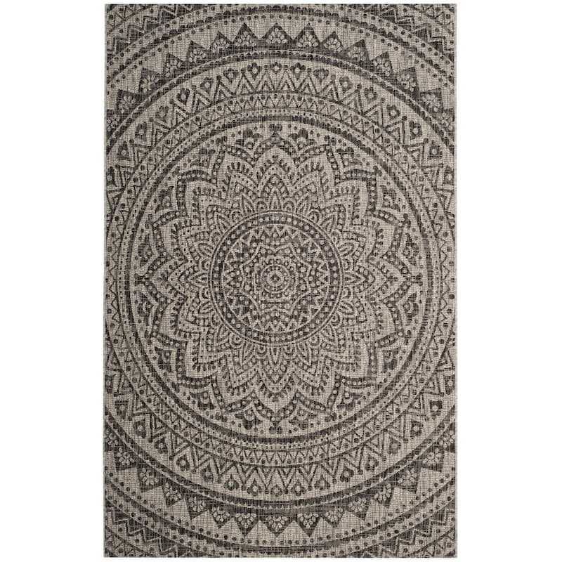 SAFAVIEH Courtyard Fran Mandala Indoor/ Outdoor Waterproof Patio Backyard Rug