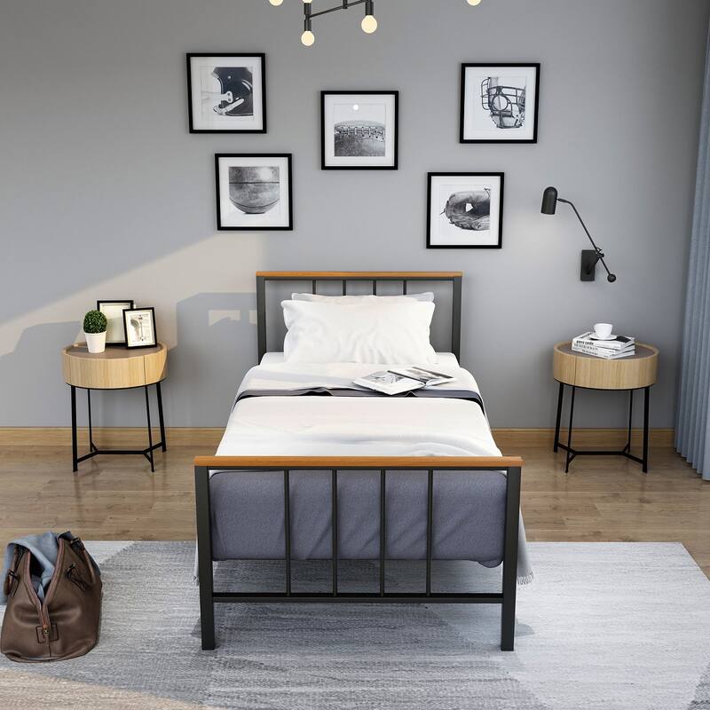 Mieres Industrial Metal Platform Bed Frame with Headboard & Footboard