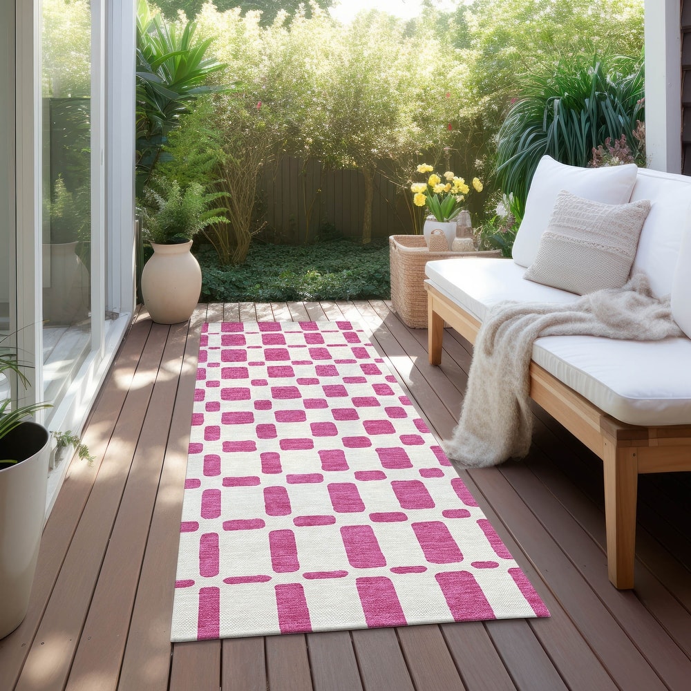 Machine Washable Indoor/ Outdoor Chantille Contemporary Geo Rug
