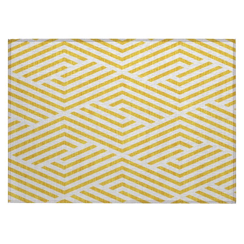 Machine Washable Indoor/ Outdoor Modern Diamonds Chantille Rug