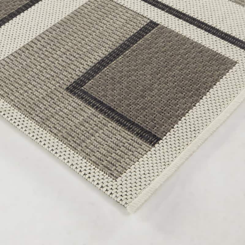 Francesco Modern Geometric Checkered Indoor/Outdoor Area Rug