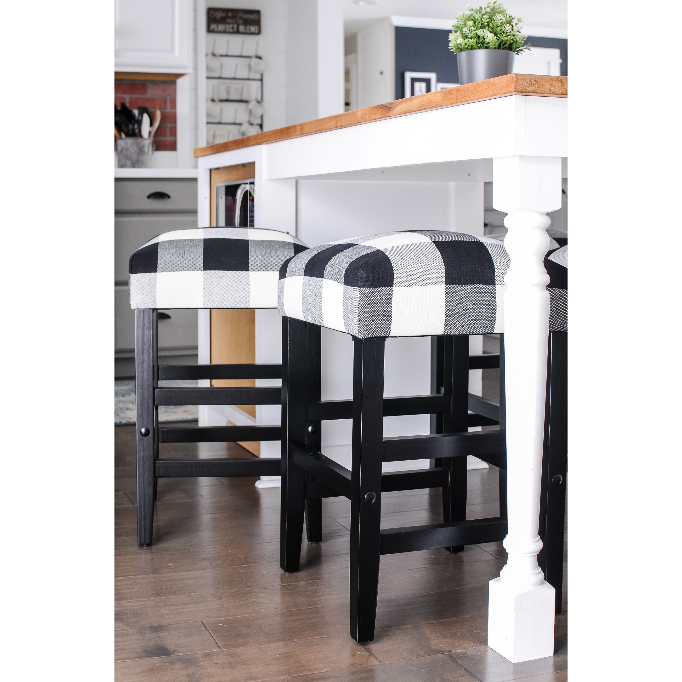 Black and white best sale checkered bar stools