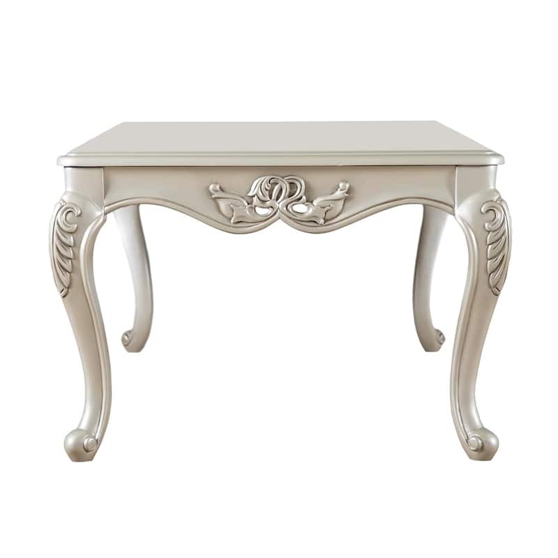 Wooden Coffee Table with Cabriole Legs in Champagne