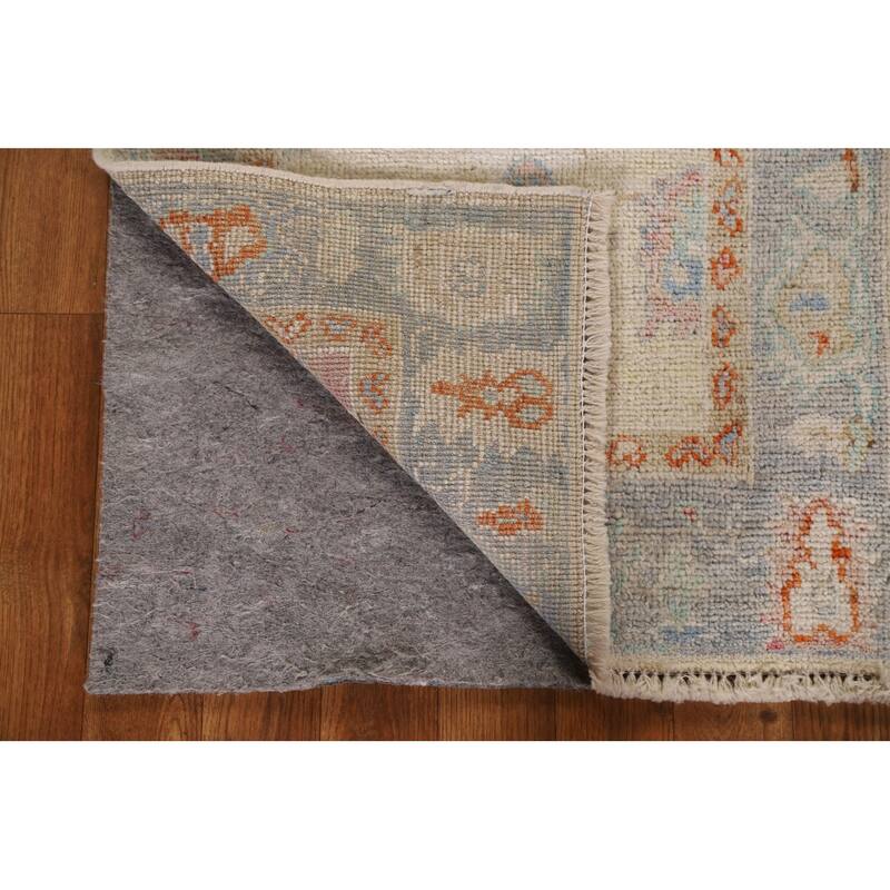 Hand Knotted Oriental 100% Wool Carpet Transitional Floral Beige & Ivories Oushak Area Rug - 2' 11'' X 1' 11''